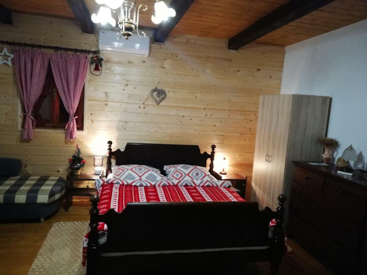 Pod Orehom Drvena Kuca I Sauna Otel Krapina Dış mekan fotoğraf